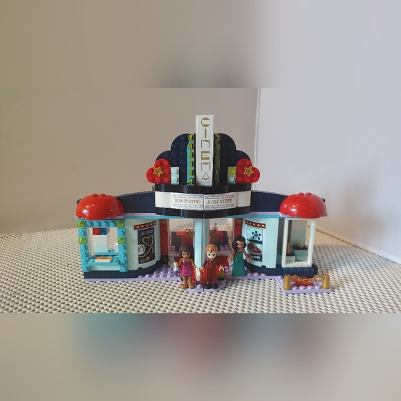Colorful Cinema Building Block Set